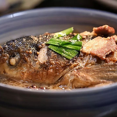 糟香鱼头汤：江南风情的鱼头汤，醒胃又醒酒！