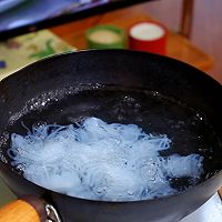 #旅行中的美味#泰式加拿大北极虾捞汁海鲜荟的做法图解5