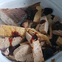 番茄豆腐煮鱼尾巴的做法图解10