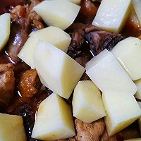 家常版土豆炖鸡块的做法图解8