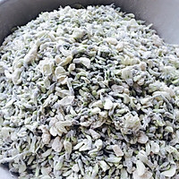 槐花蒸菜的做法图解7