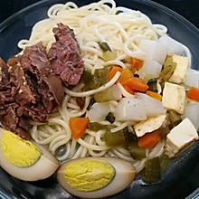 荤版四川泡菜面