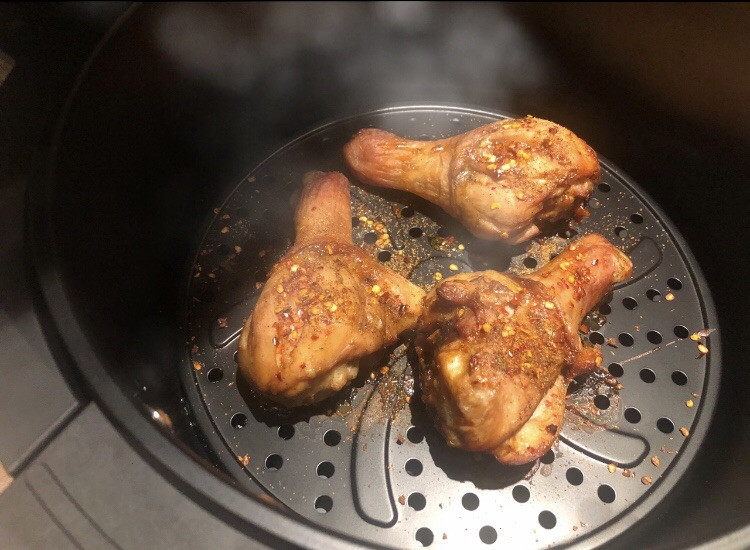 厨房小白也可以轻松驾驭的空气炸锅-炸鸡腿的做法