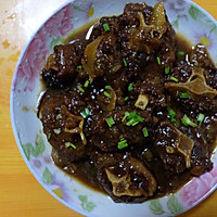 红酒炖牛尾骨的做法图解5