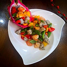 #元宵节美食大赏#想不到吧，火龙果和虾仁放一起也是绝配