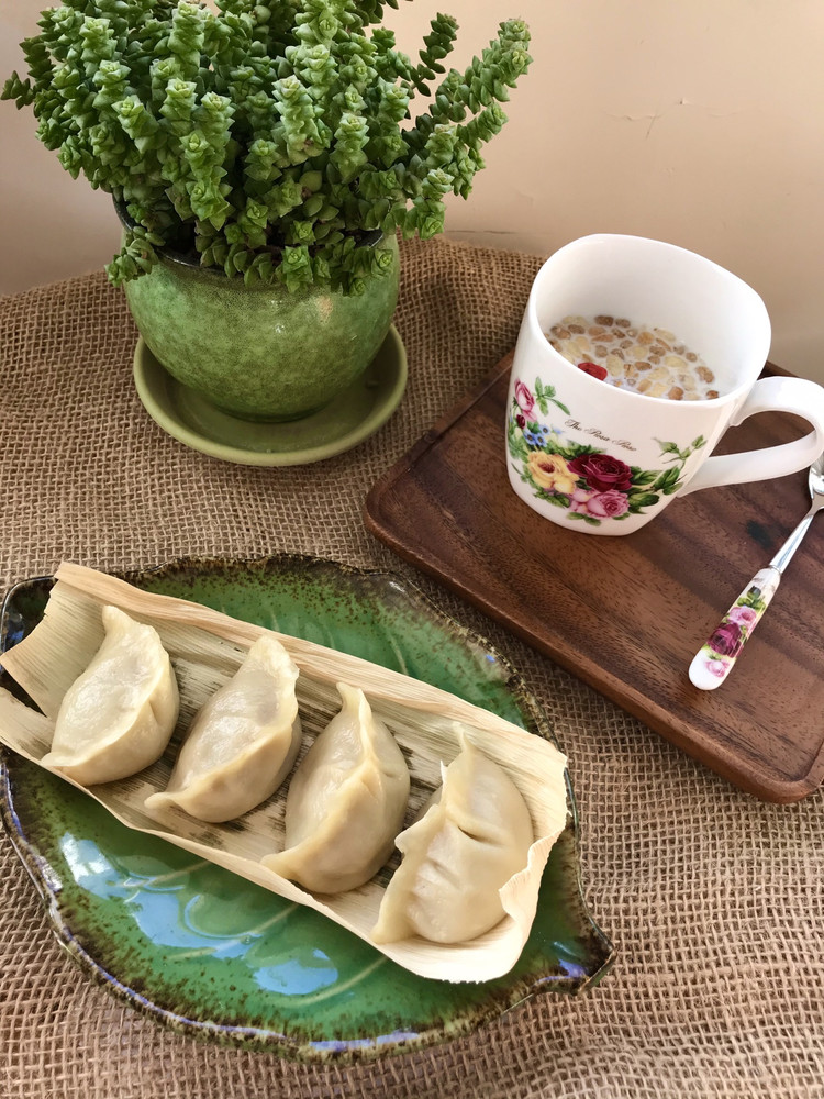 立冬日的猪肉白菜蒸饺的做法