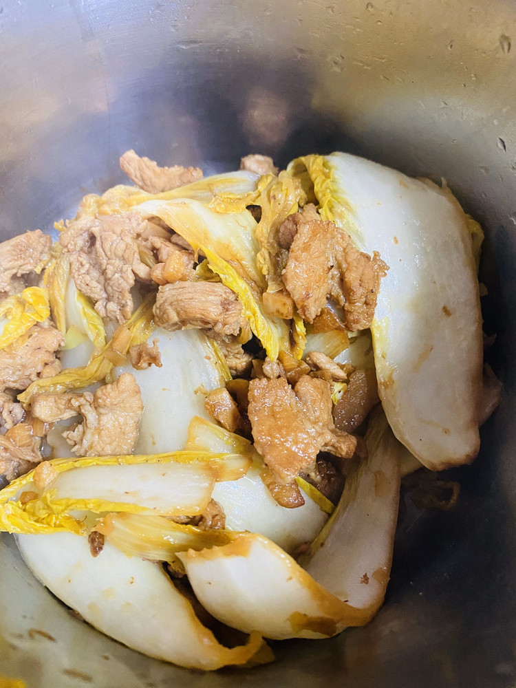 娃娃菜炒肉的做法