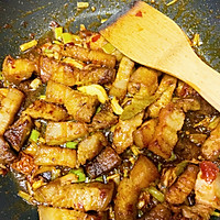 回味无穷|特色腐竹木耳红烧肉的做法图解8
