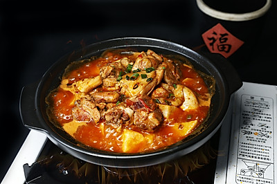 芋儿鸡砂锅
