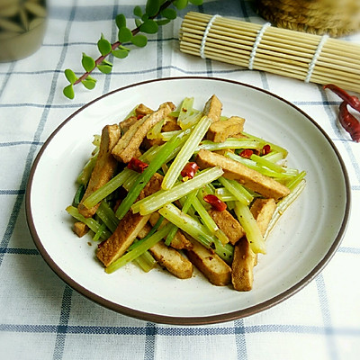 快手家常菜-香芹炒豆干