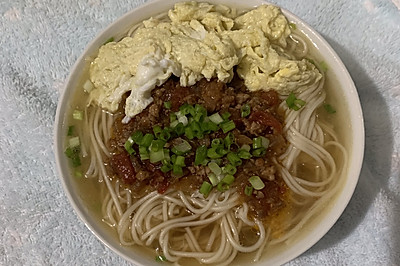 番茄肉沫鸡蛋面