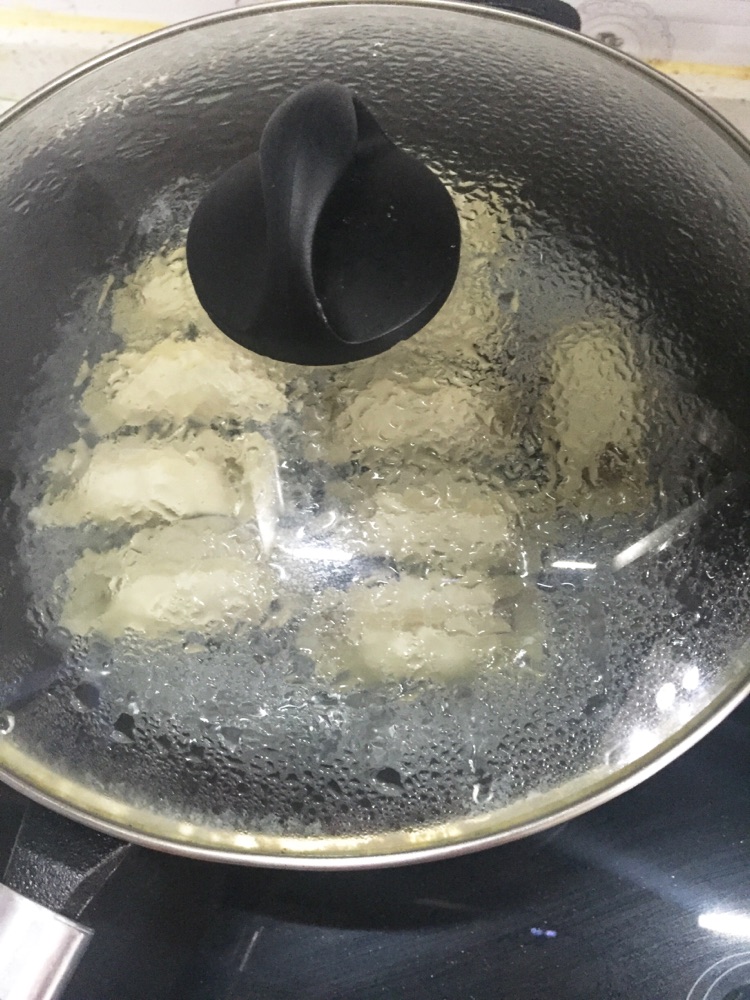 牛肉芹菜馅锅贴的做法图解14