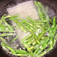 #打工人的健康餐#香菜拌米线的做法图解6