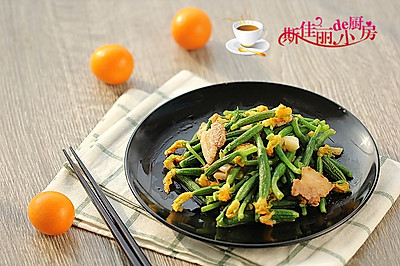 黄瓜花炒肉