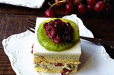 蔓越莓绿茶芝士蛋糕