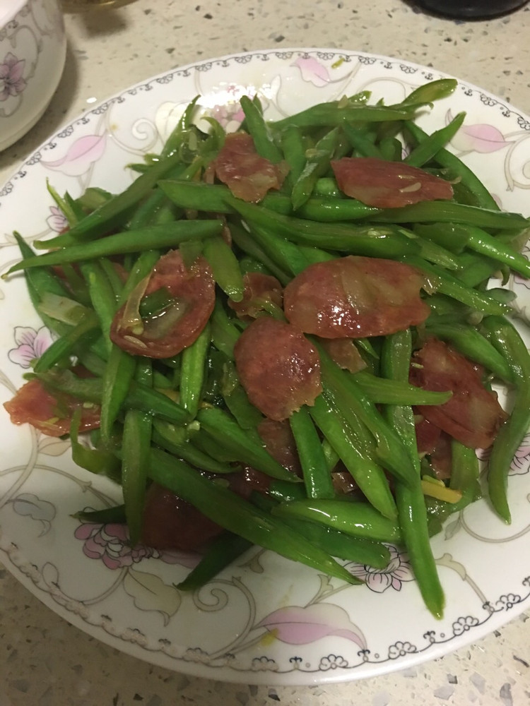 腊肉炒四季豆的做法