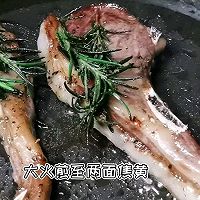 #肉食主义狂欢#椒盐羊排配薯角的做法图解6