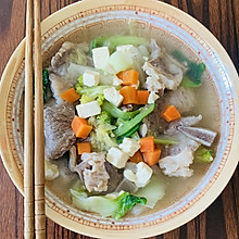 牛仔骨蔬菜豆腐汤（清淡减脂）