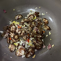 土豆炒腊肠的做法图解4
