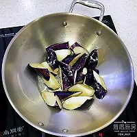 鱼香茄子煲的做法图解4