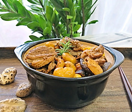 #秋天怎么吃#板栗香菇玉米焖鸭肉的做法