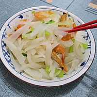 芹菜咸虾干炒萝卜丝的做法图解5