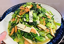 豆干小白菜的做法