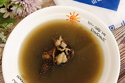 鸡骨草煲猪横脷