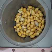 白富美豆浆·百合莲子#姐姐们的早餐#的做法图解2