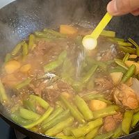 #晒出你的中秋团圆饭#排骨·芋头炖豆角的做法图解7