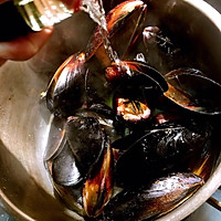 原汁Mussels（青口贝的原味做法）的做法图解3