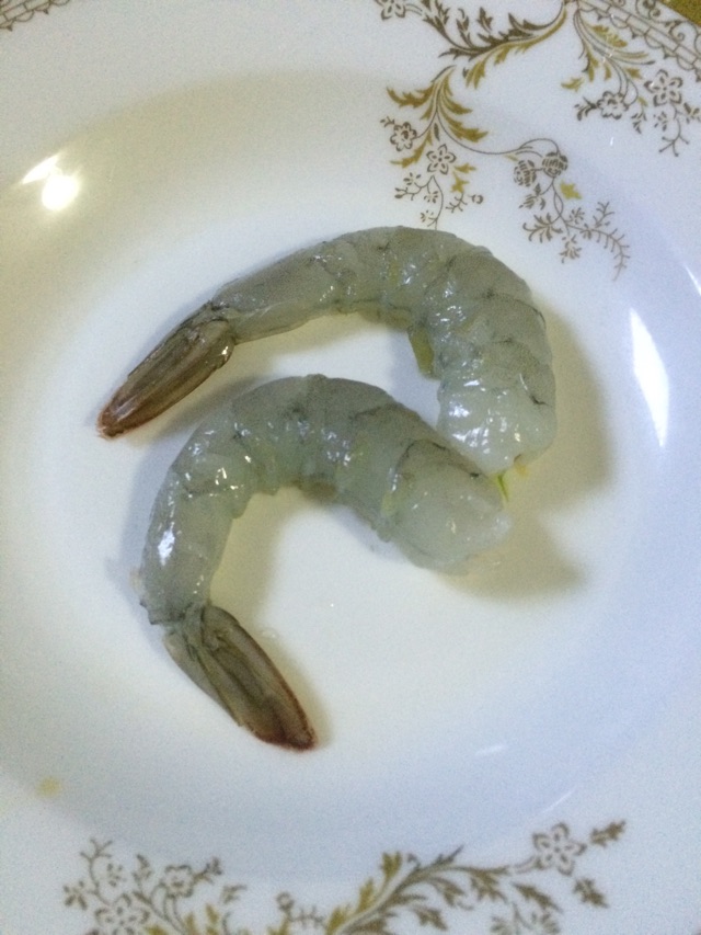 炸虾排的做法图解1