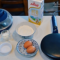蕾丝鸡蛋卷，薄饼机版本的做法图解1