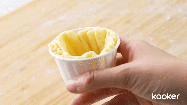 韩式花边蛋挞｜ins超火甜品！巨厚蛋芯！好吃到昏厥！的做法图解14
