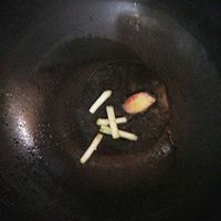 适合宝宝的番茄牛肉汤的做法图解5