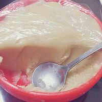豆沙蛋黄月饼的做法图解1
