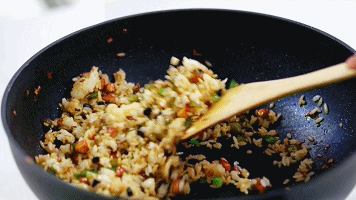 豆豉炒饭的做法图解5