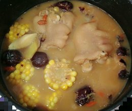 黄豆猪手汤的做法