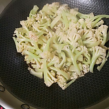 蚝油炒菜花