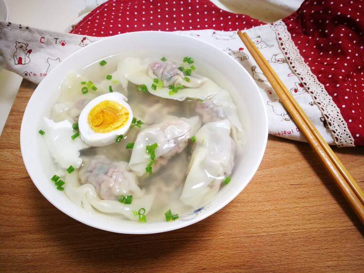 苋菜肉馅馄饨的做法