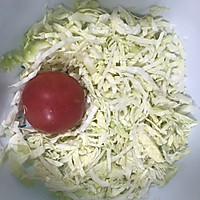 #一人一道拿手菜#番茄圆白菜的做法图解1