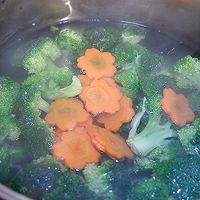 素炒西兰花的做法图解6