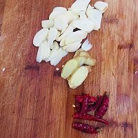 青椒豆豉炒肉的做法图解3
