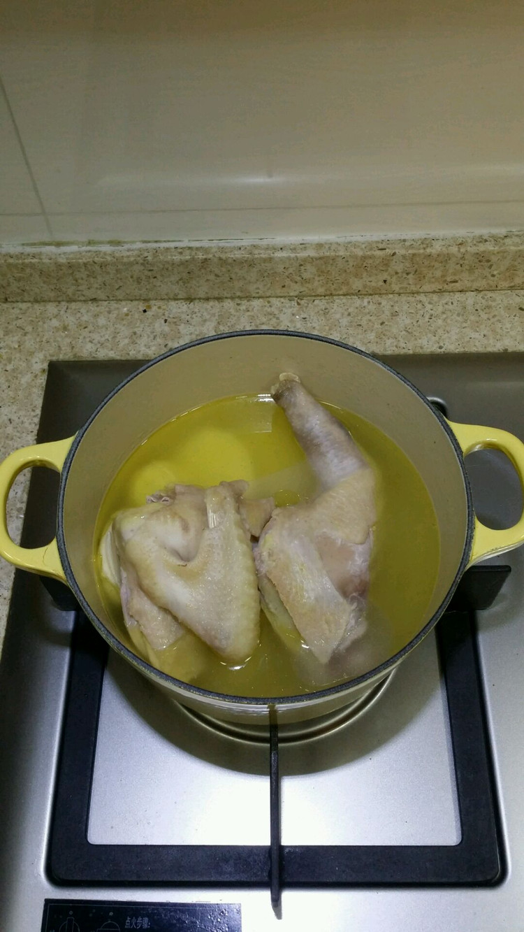冬笋煲鸡汤的做法