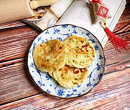 葱油盘丝饼的做法