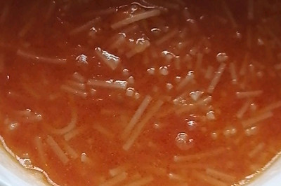 宝宝番茄骨头汤面条