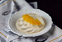 黄桃罐头的终极吃法 ——黄桃果冻，黄桃仙草冻的做法