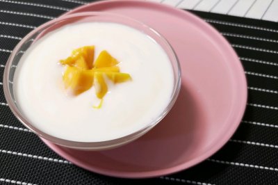 【芒果酸奶碗】