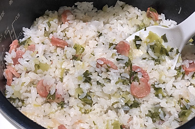 简便又好吃的腊肠菜饭