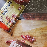 南京风味香肠炒粉干的做法图解1